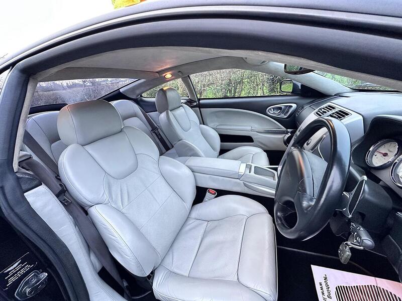 Aston Martin Vanquish Vanquish 5.9 2dr - U24125