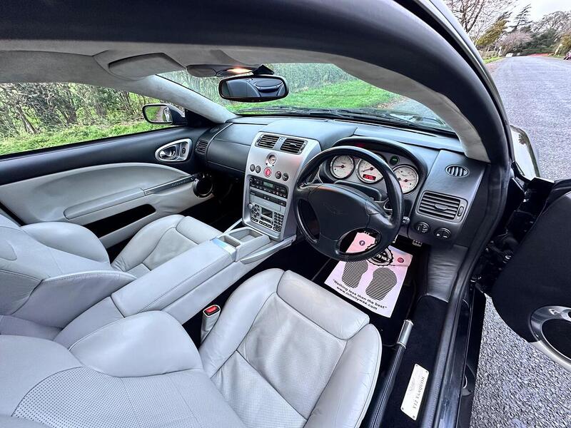 Aston Martin Vanquish Vanquish 5.9 2dr - U24125