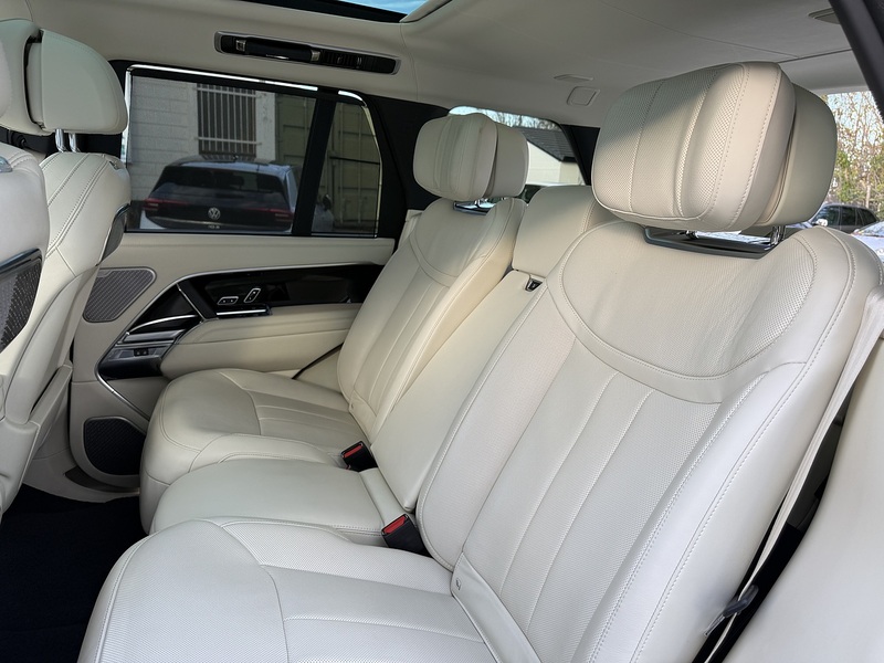 Land Rover Range Rover 3.0 P400 MHEV Autobiography SUV 5dr Petrol Auto 4WD Euro 6 (s/s) (400 ps) - U25119