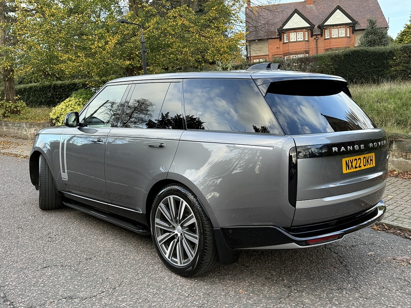 Land Rover Range Rover 3.0 P400 MHEV Autobiography SUV 5dr Petrol Auto 4WD Euro 6 (s/s) (400 ps) - U25119