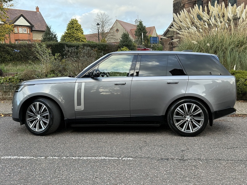Land Rover Range Rover 3.0 P400 MHEV Autobiography SUV 5dr Petrol Auto 4WD Euro 6 (s/s) (400 ps) - U25119