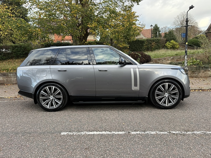 Land Rover Range Rover 3.0 P400 MHEV Autobiography SUV 5dr Petrol Auto 4WD Euro 6 (s/s) (400 ps) - U25119