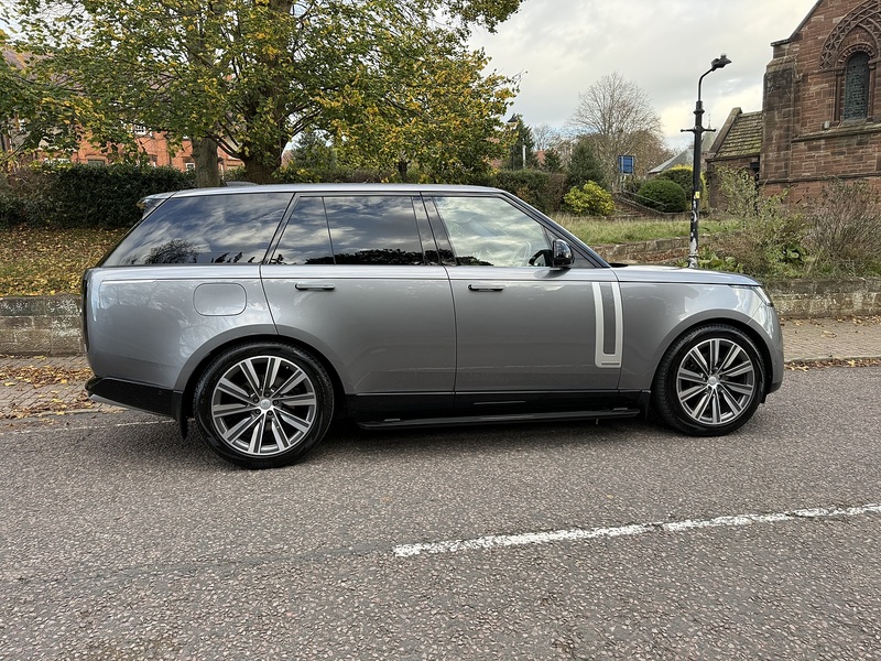 Land Rover Range Rover 3.0 P400 MHEV Autobiography SUV 5dr Petrol Auto 4WD Euro 6 (s/s) (400 ps) - U25119