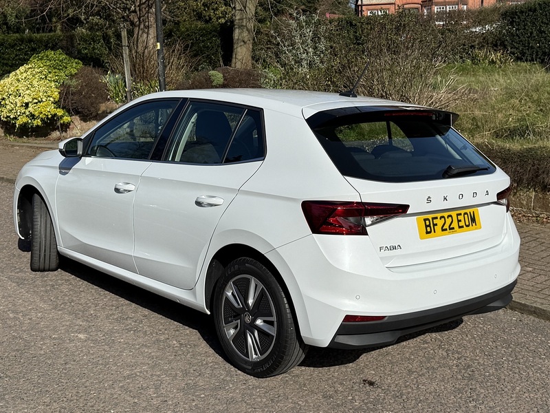 Skoda Fabia 1.0 TSI SE L Euro 6 (s/s) 5dr - U26019
