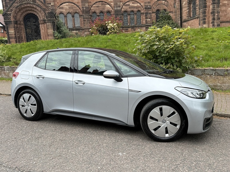 Volkswagen ID.3 Pro Performance 58kWh Life Hatchback 5dr Electric Auto (204 ps) - U26045