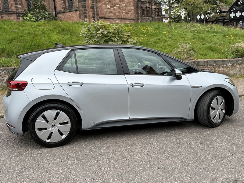 Volkswagen ID.3 Pro Performance 58kWh Life Hatchback 5dr Electric Auto (204 ps) - U26045