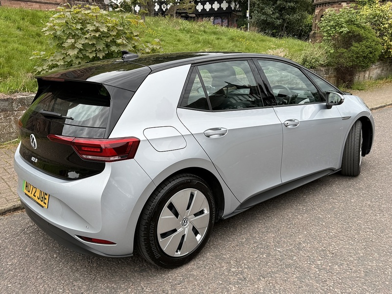 Volkswagen ID.3 Pro Performance 58kWh Life Hatchback 5dr Electric Auto (204 ps) - U26045