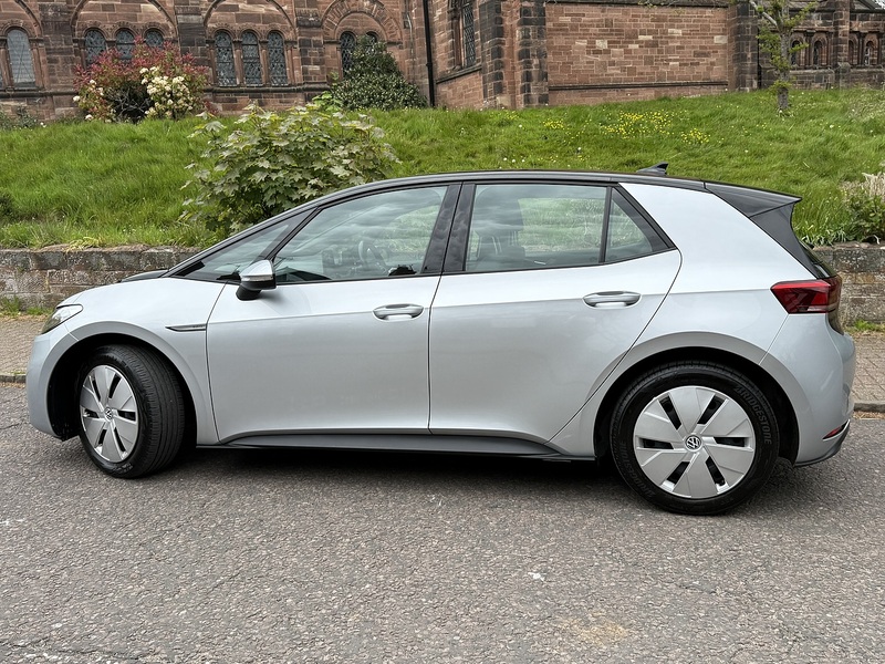 Volkswagen ID.3 Pro Performance 58kWh Life Hatchback 5dr Electric Auto (204 ps) - U26045