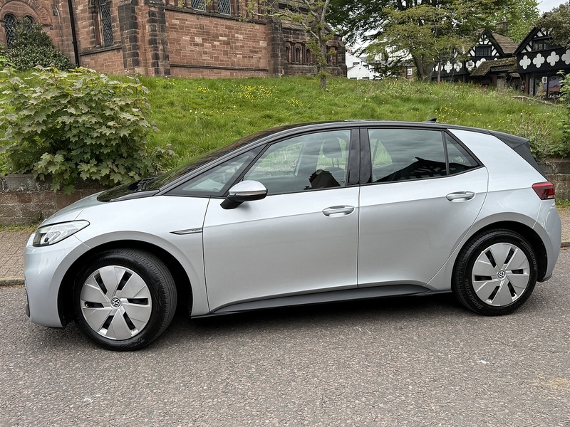 Volkswagen ID.3 Pro Performance 58kWh Life Hatchback 5dr Electric Auto (204 ps) - U26045