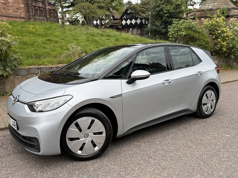 Volkswagen ID.3 Pro Performance 58kWh Life Hatchback 5dr Electric Auto (204 ps) - U26045