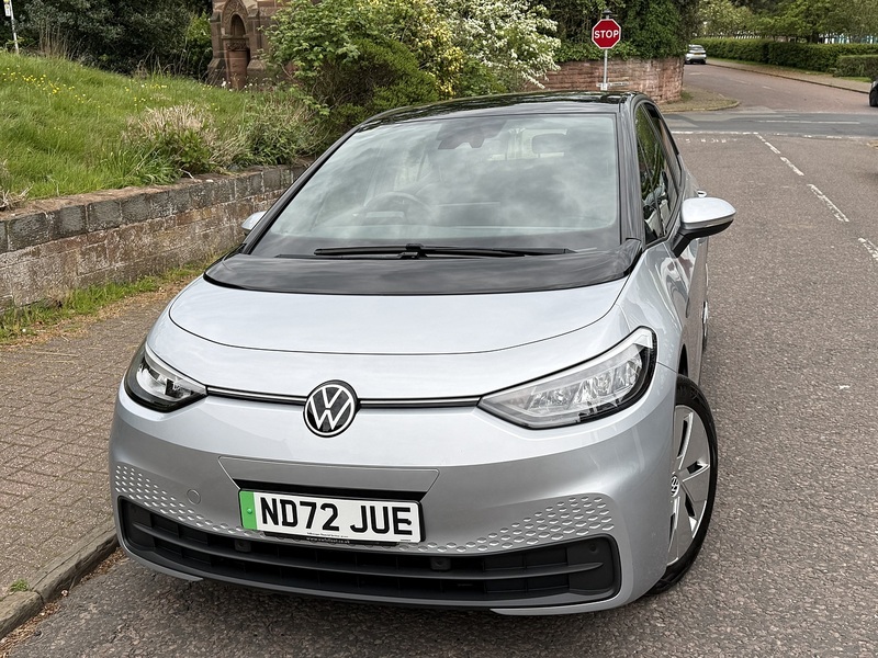 Volkswagen ID.3 Pro Performance 58kWh Life Hatchback 5dr Electric Auto (204 ps) - U26045