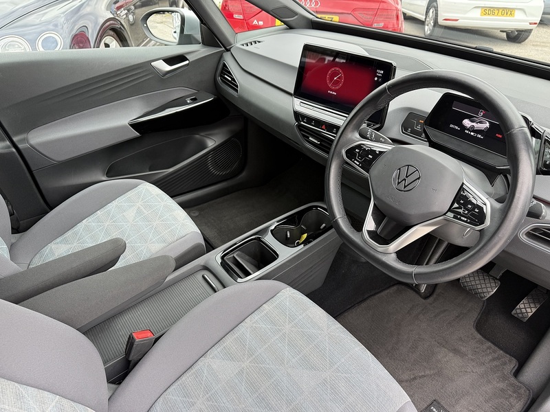 Volkswagen ID.3 Pro Performance 58kWh Life Hatchback 5dr Electric Auto (204 ps) - U26045