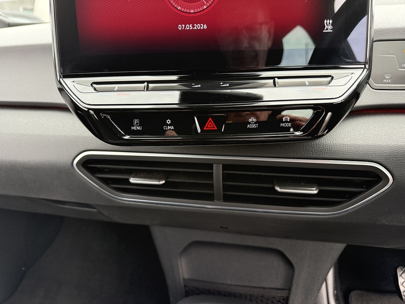 Volkswagen ID.3 Pro Performance 58kWh Life Hatchback 5dr Electric Auto (204 ps) - U26045