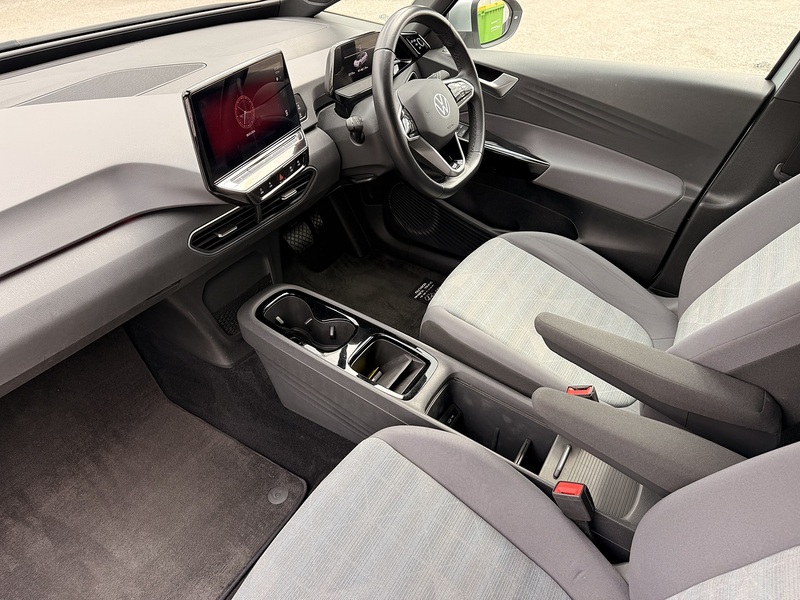 Volkswagen ID.3 Pro Performance 58kWh Life Hatchback 5dr Electric Auto (204 ps) - U26045