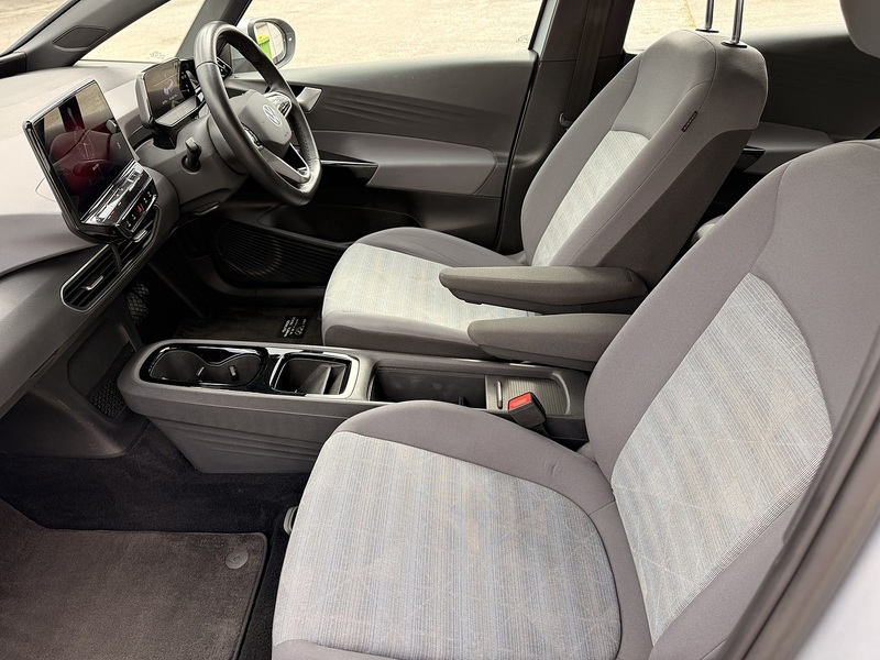 Volkswagen ID.3 Pro Performance 58kWh Life Hatchback 5dr Electric Auto (204 ps) - U26045