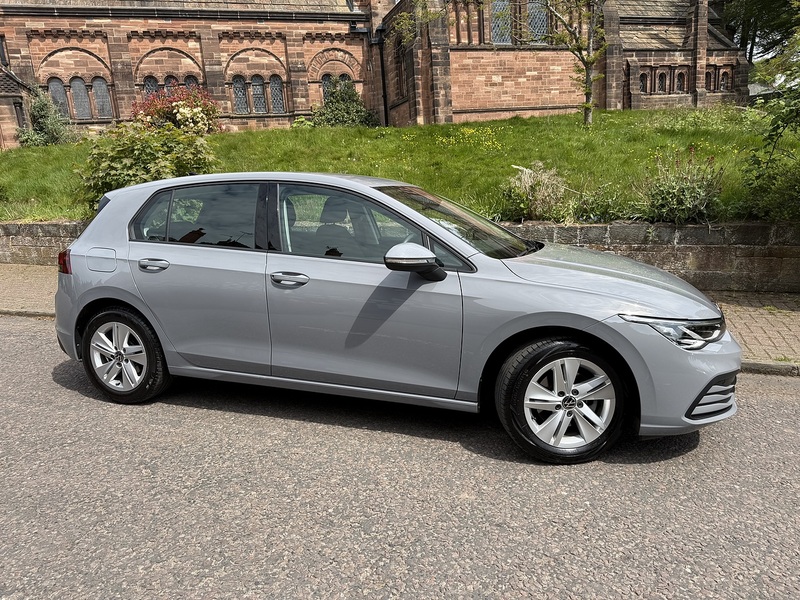 Volkswagen Golf 1.5 TSI Life Hatchback 5dr Petrol Manual Euro 6 (s/s) (130 ps) - U26046
