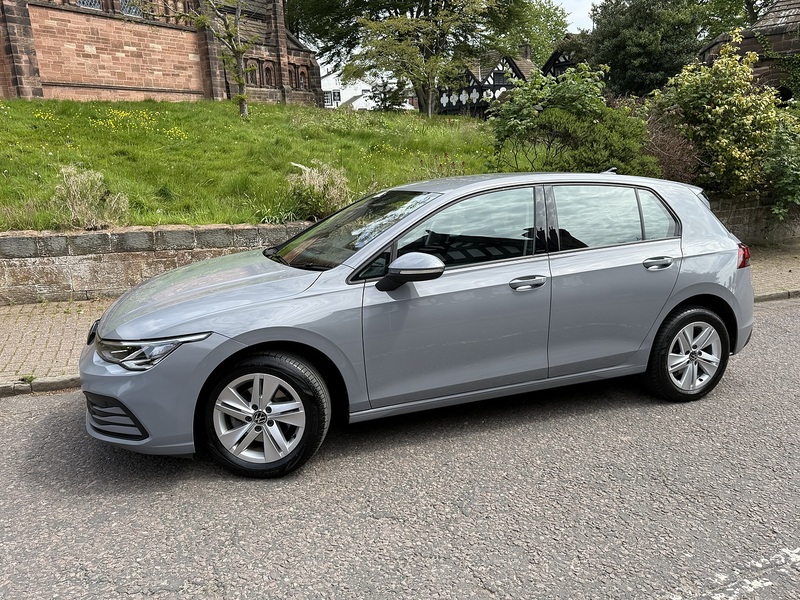 Volkswagen Golf 1.5 TSI Life Hatchback 5dr Petrol Manual Euro 6 (s/s) (130 ps) - U26046
