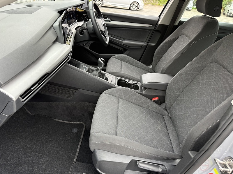 Volkswagen Golf 1.5 TSI Life Hatchback 5dr Petrol Manual Euro 6 (s/s) (130 ps) - U26046