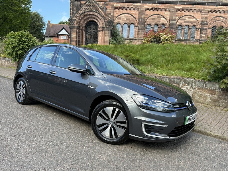 Volkswagen e-Golf 35.8kWh e-Golf Hatchback 5dr Electric Auto (136 ps) - U26047
