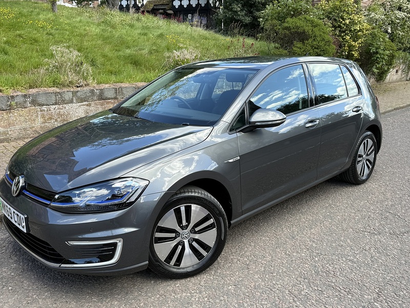 Volkswagen e-Golf 35.8kWh e-Golf Hatchback 5dr Electric Auto (136 ps) - U26047