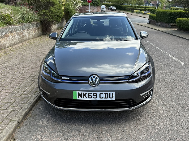 Volkswagen e-Golf 35.8kWh e-Golf Hatchback 5dr Electric Auto (136 ps) - U26047