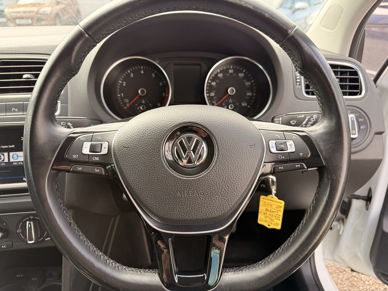 Volkswagen Polo 1.0 Match Edition Hatchback 5dr Petrol Manual Euro 6 (s/s) (60 ps) - U26048