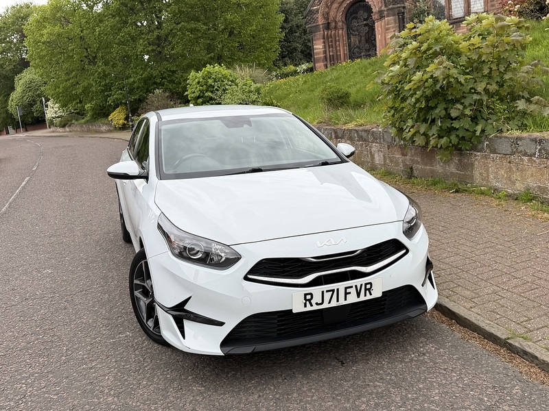 Kia Ceed 1.5 T-GDi 3 Hatchback 5dr Petrol Manual Euro 6 (s/s) (158 bhp) - U26051