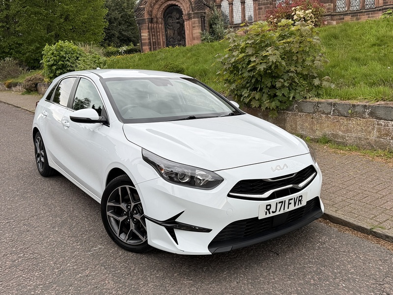 Kia Ceed 1.5 T-GDi 3 Hatchback 5dr Petrol Manual Euro 6 (s/s) (158 bhp) - U26051
