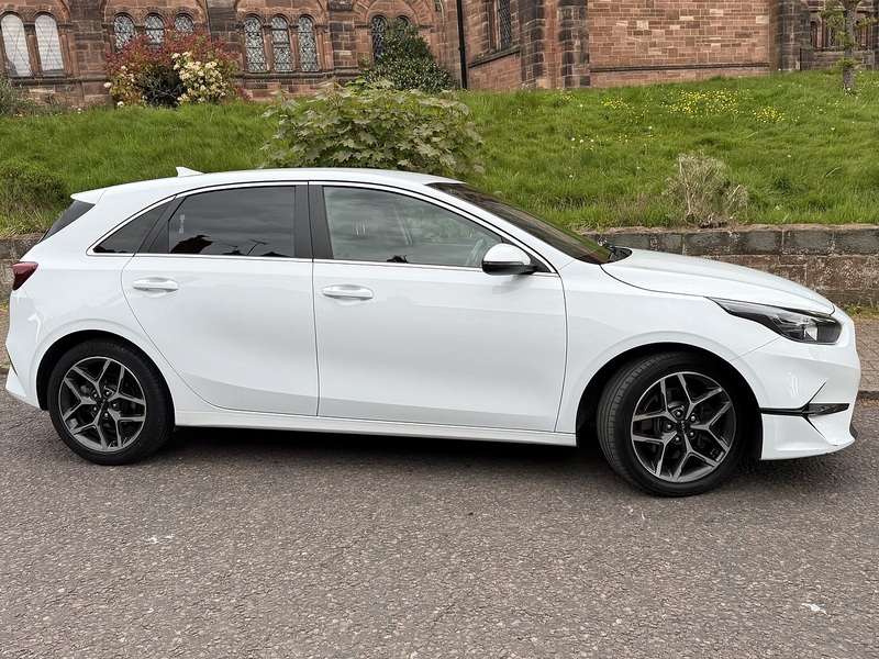 Kia Ceed 1.5 T-GDi 3 Hatchback 5dr Petrol Manual Euro 6 (s/s) (158 bhp) - U26051