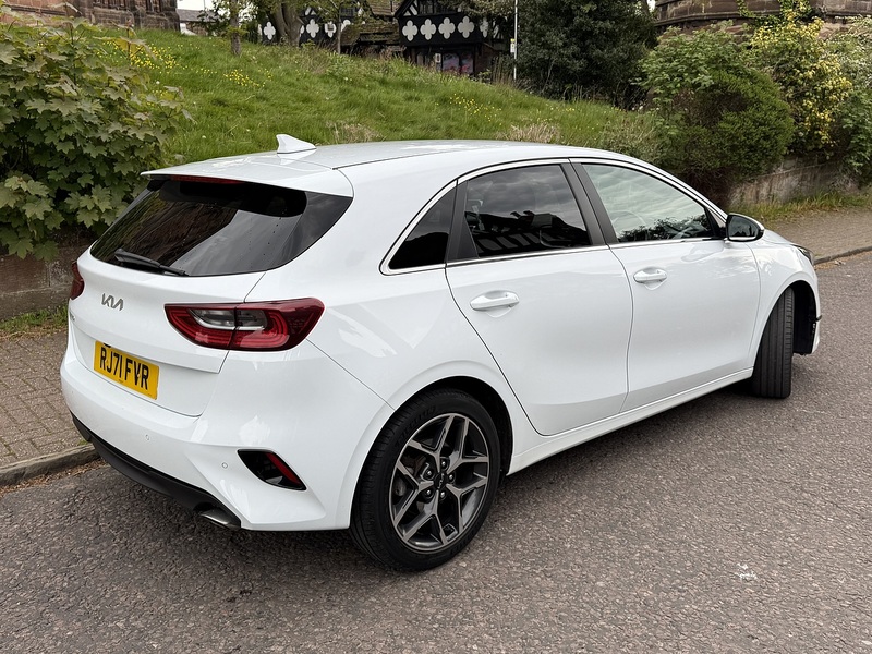 Kia Ceed 1.5 T-GDi 3 Hatchback 5dr Petrol Manual Euro 6 (s/s) (158 bhp) - U26051