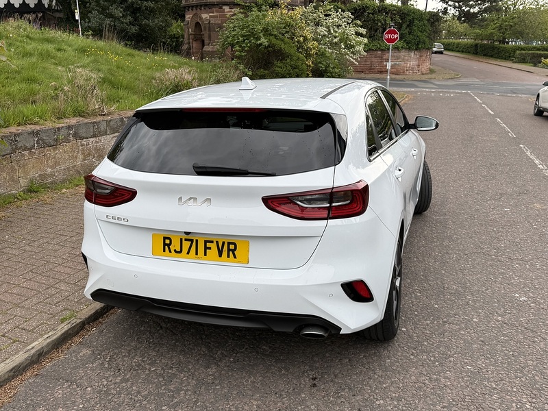 Kia Ceed 1.5 T-GDi 3 Hatchback 5dr Petrol Manual Euro 6 (s/s) (158 bhp) - U26051