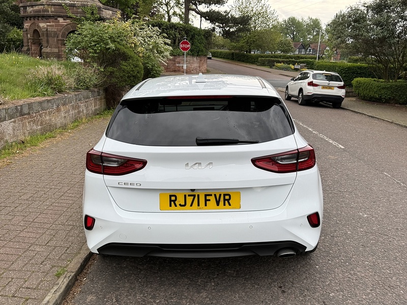 Kia Ceed 1.5 T-GDi 3 Hatchback 5dr Petrol Manual Euro 6 (s/s) (158 bhp) - U26051