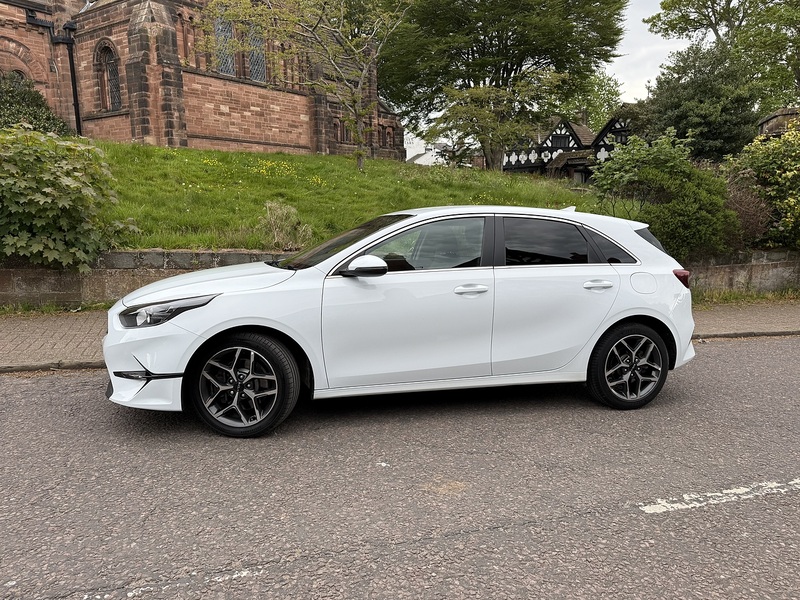 Kia Ceed 1.5 T-GDi 3 Hatchback 5dr Petrol Manual Euro 6 (s/s) (158 bhp) - U26051