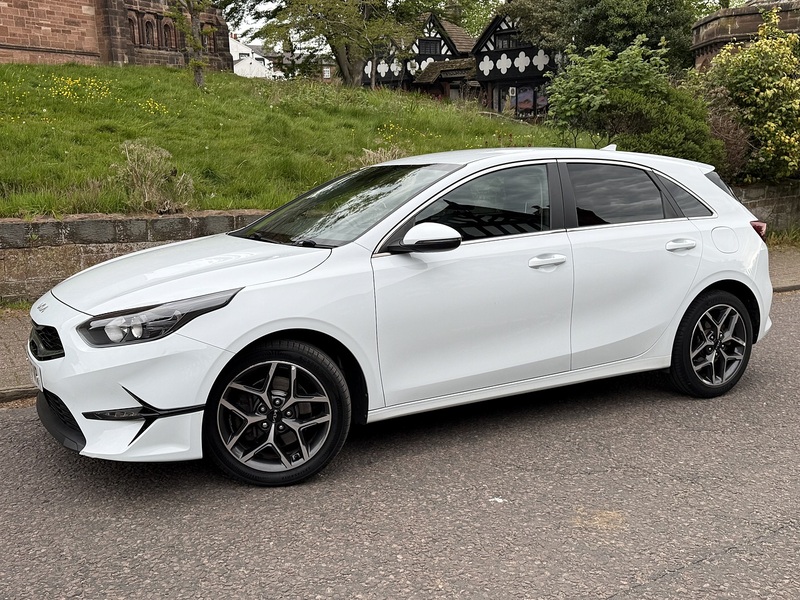 Kia Ceed 1.5 T-GDi 3 Hatchback 5dr Petrol Manual Euro 6 (s/s) (158 bhp) - U26051