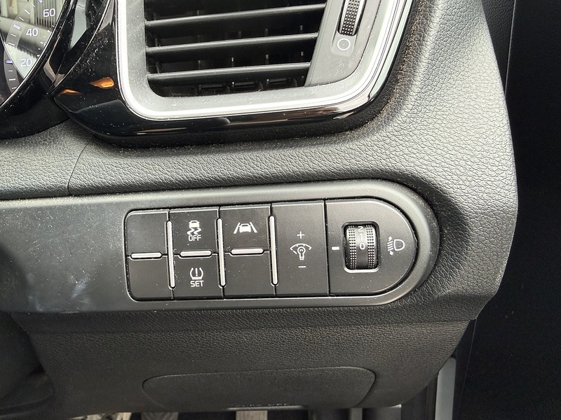 Kia Ceed 1.5 T-GDi 3 Hatchback 5dr Petrol Manual Euro 6 (s/s) (158 bhp) - U26051