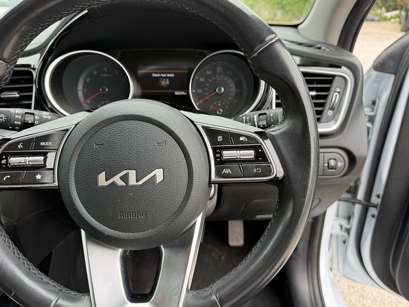 Kia Ceed 1.5 T-GDi 3 Hatchback 5dr Petrol Manual Euro 6 (s/s) (158 bhp) - U26051