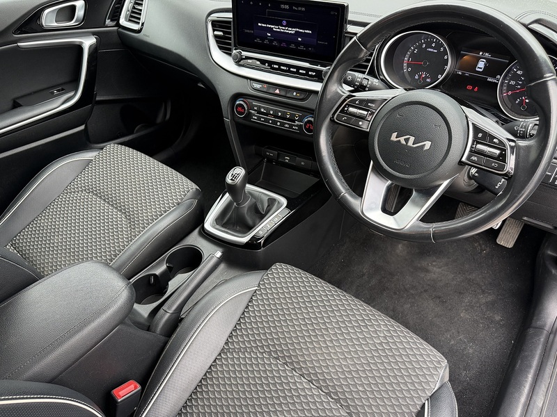 Kia Ceed 1.5 T-GDi 3 Hatchback 5dr Petrol Manual Euro 6 (s/s) (158 bhp) - U26051