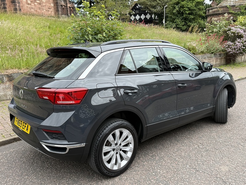 Volkswagen T-Roc 1.5 TSI GPF EVO SE SUV 5dr Petrol DSG Euro 6 (s/s) (150 ps) - U26055