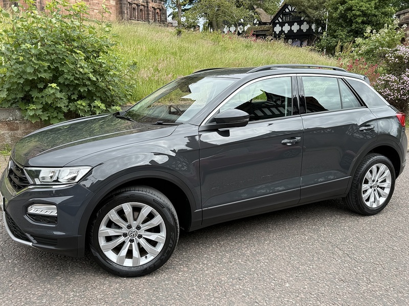 Volkswagen T-Roc 1.5 TSI GPF EVO SE SUV 5dr Petrol DSG Euro 6 (s/s) (150 ps) - U26055