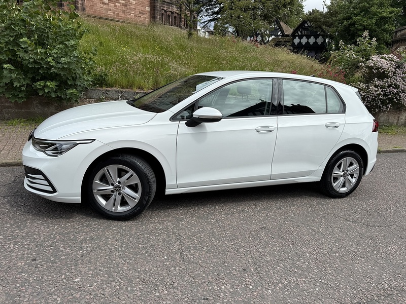 Volkswagen Golf 1.0 TSI Life Hatchback 5dr Petrol Manual Euro 6 (s/s) (110 ps) - U26056