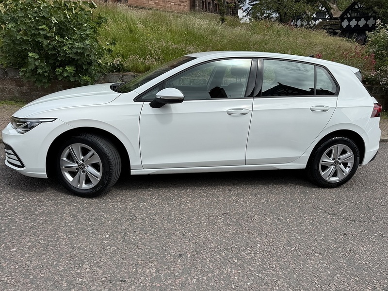 Volkswagen Golf 1.0 TSI Life Hatchback 5dr Petrol Manual Euro 6 (s/s) (110 ps) - U26056