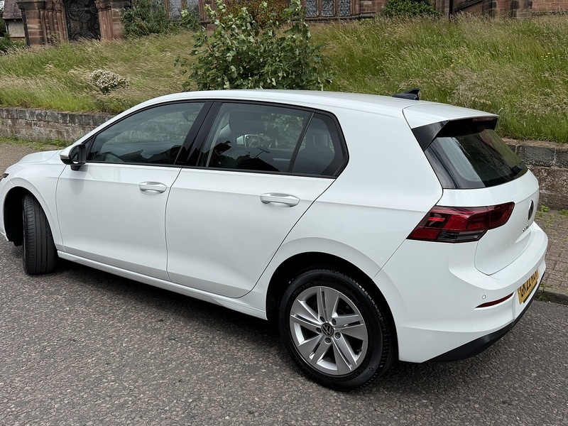 Volkswagen Golf 1.0 TSI Life Hatchback 5dr Petrol Manual Euro 6 (s/s) (110 ps) - U26056