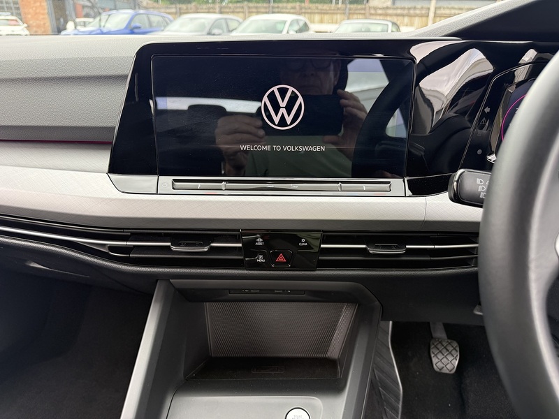 Volkswagen Golf 1.0 TSI Life Hatchback 5dr Petrol Manual Euro 6 (s/s) (110 ps) - U26056
