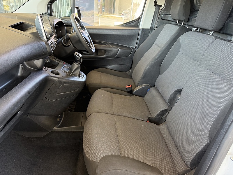 Vauxhall Combo 1.5 Turbo D 2300 Sportive Panel Van 4dr Diesel Manual L2 H1 Euro 6 (100 ps) - U26069