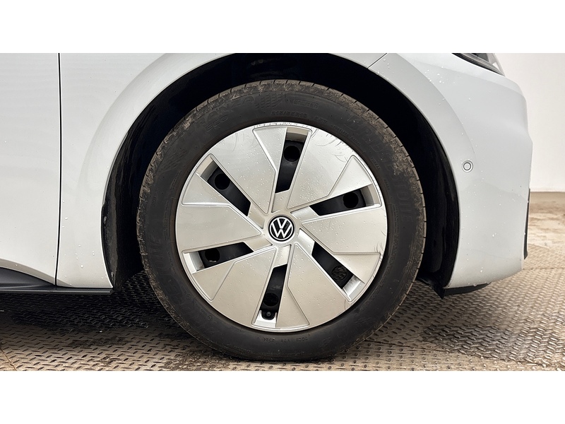 Volkswagen ID.3 Pro Performance 58kWh Family Hatchback 5dr Electric Auto (204 ps) - U26072