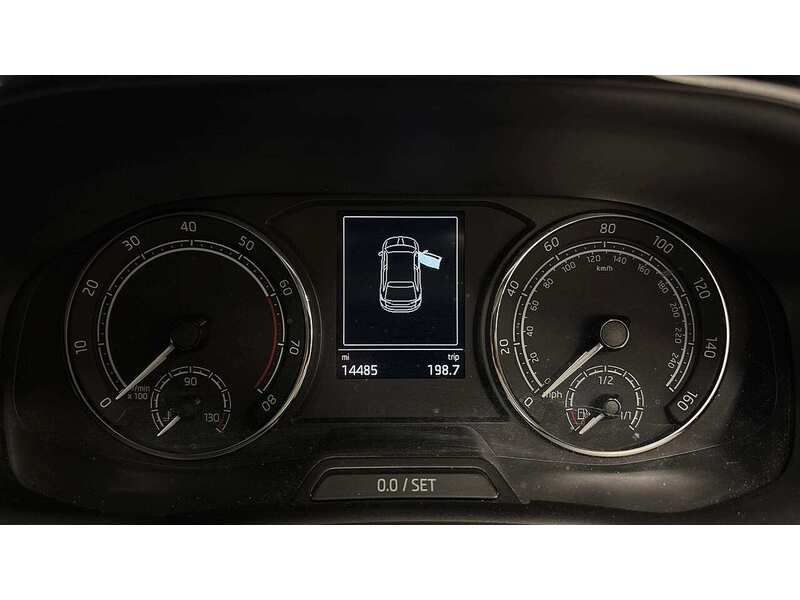 Skoda Fabia 1.0 MPI SE Comfort Hatchback 5dr Petrol Manual Euro 6 (s/s) (80 ps) - U26075