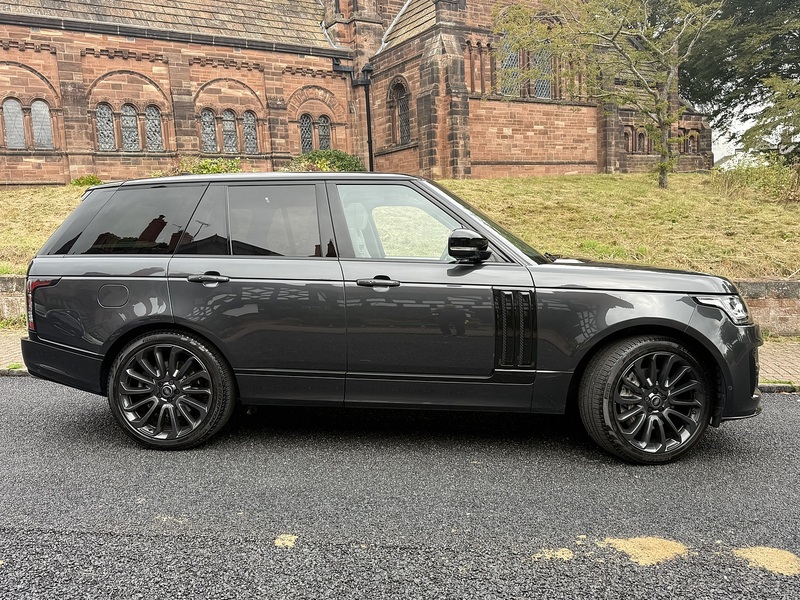 Land Rover Range Rover 4.4 SD V8 Autobiography SUV 5dr Diesel Auto 4WD Euro 6 (s/s) (339 ps) - U26080