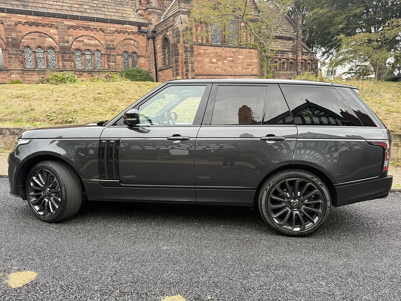 Land Rover Range Rover 4.4 SD V8 Autobiography SUV 5dr Diesel Auto 4WD Euro 6 (s/s) (339 ps) - U26080
