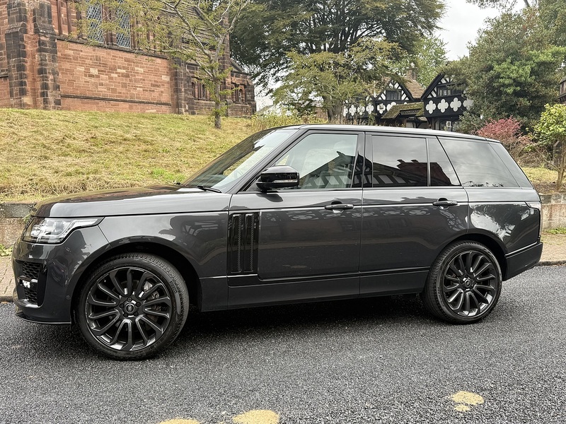 Land Rover Range Rover 4.4 SD V8 Autobiography SUV 5dr Diesel Auto 4WD Euro 6 (s/s) (339 ps) - U26080