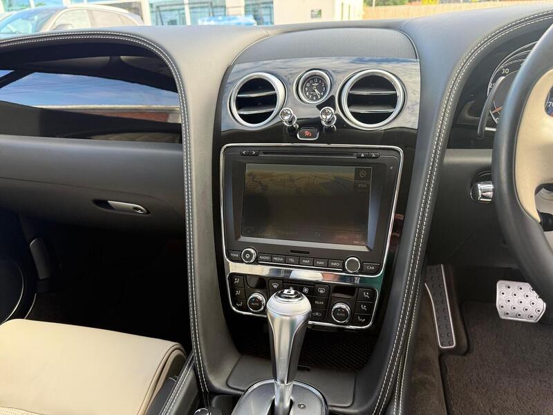 Bentley Continental 4.0 V8 GT S Coupe 2dr Petrol Auto 4WD Euro 5 (528 ps) - U26082